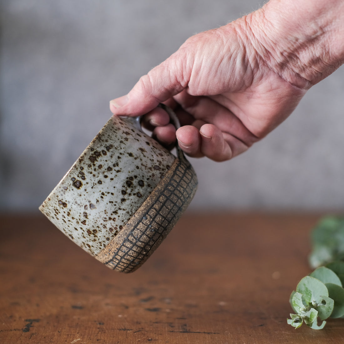 Small Cup in Mist White with Grid