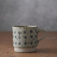 Mostly stacking cup in spotty blue/grey