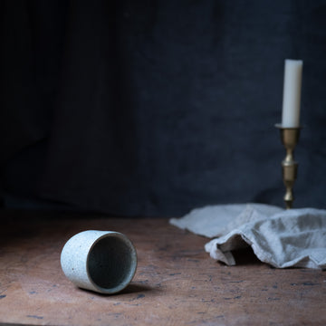 Cup - Piccolo in Storm Grey Speckle, Forest