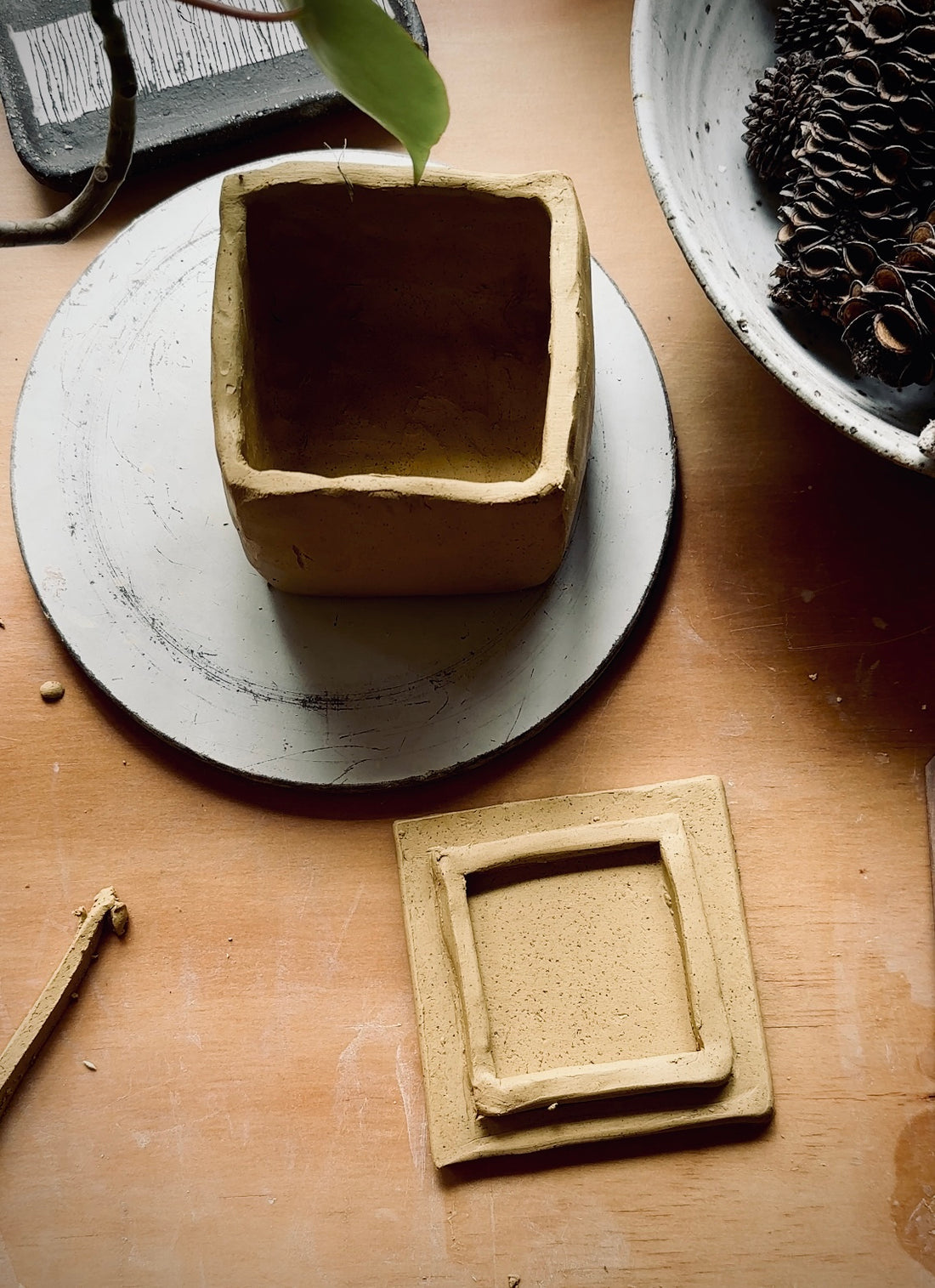 Half day clay workshop -make a vase, a bowl or even a  Kirinuki treasure box